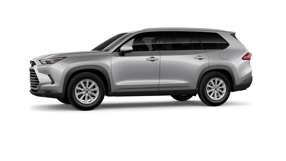 New 2026 Toyota Grand Highlander XLE FWD image 3