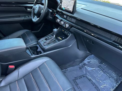 Used 2023 Honda CR-V Sport Touring image 17