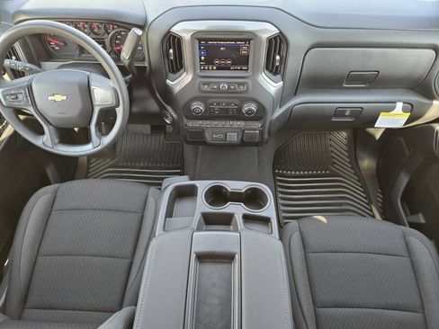 New 2026 Chevrolet Silverado 1500 Custom RWD image 19