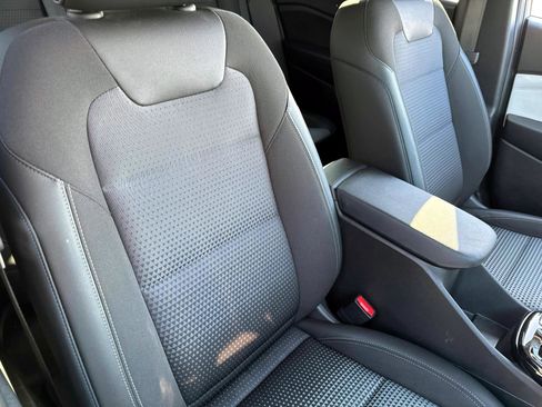 Certified 2025 Chevrolet Trax LT image 8