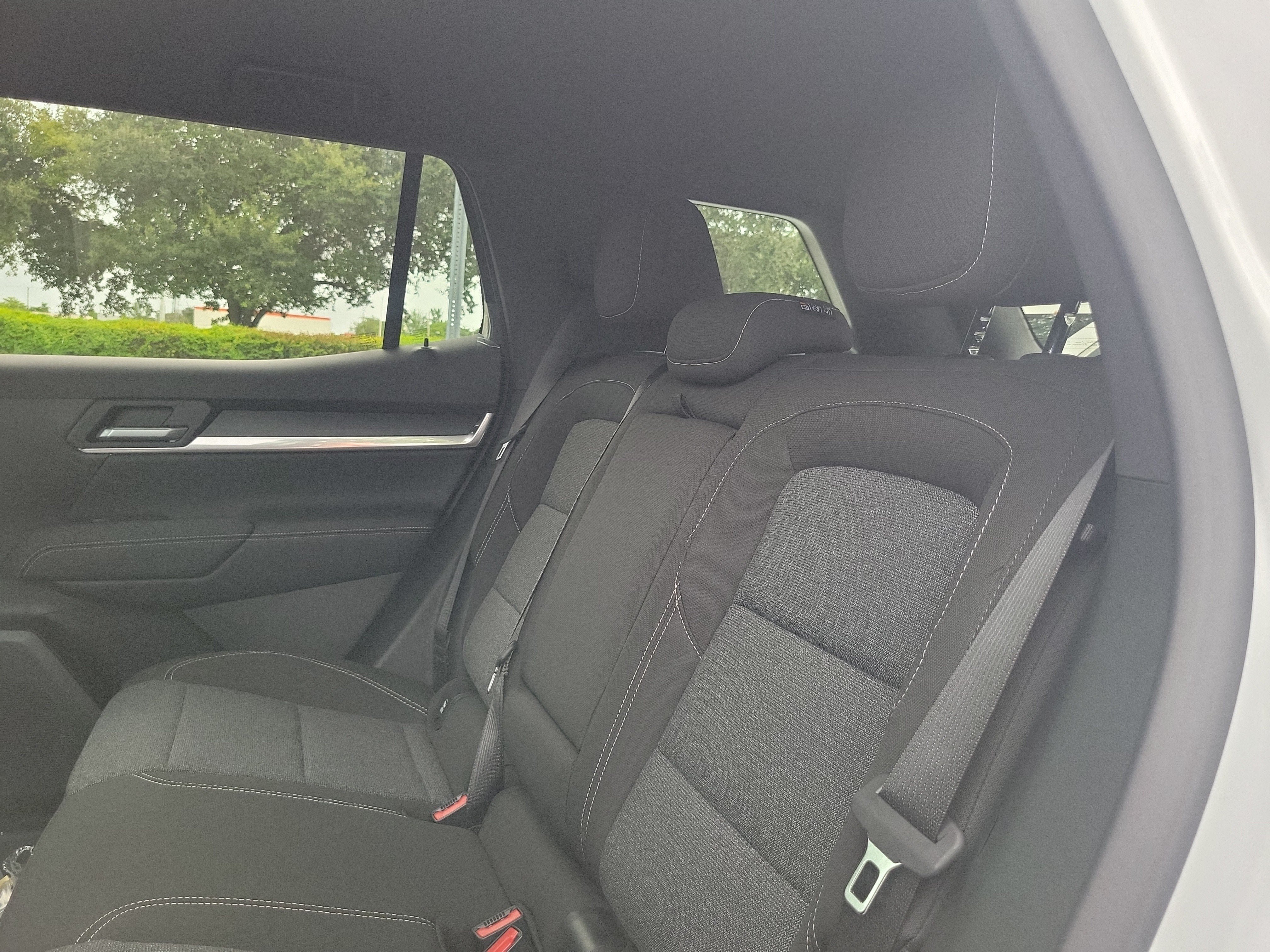 New 2027 GMC Terrain Denali w/ LPO, Floor Liner Package AWD/4WD image 6