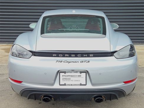 Used 2021 Porsche 718 Cayman GT4 image 18