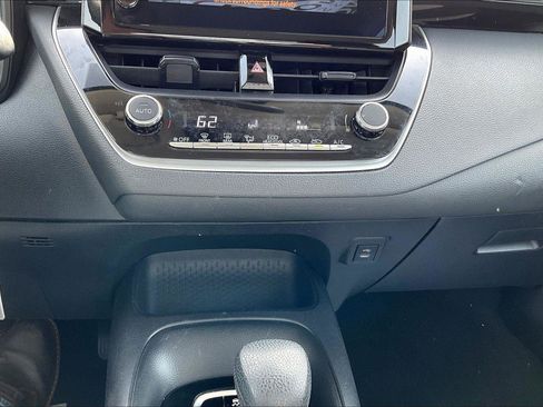 Used 2023 Toyota Corolla LE FWD image 30