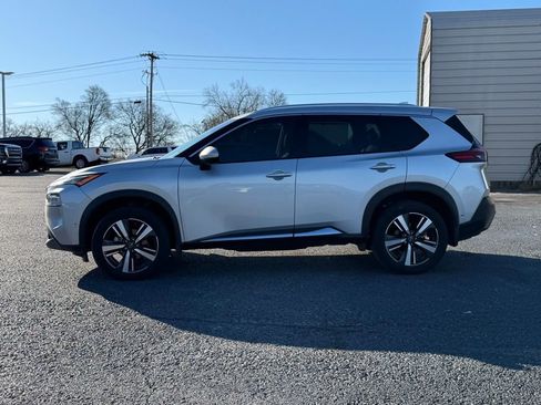 Used 2022 Nissan Rogue SL w/ SL Premium Package image 8