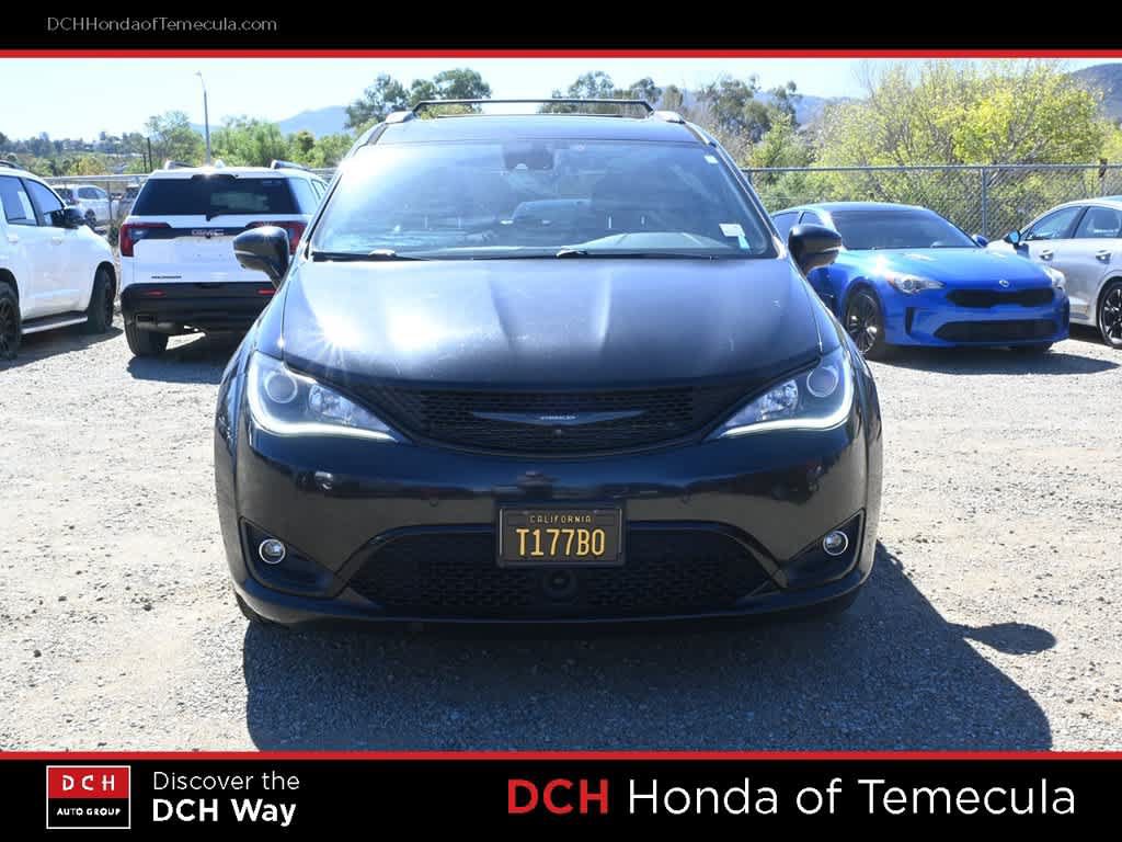 Used 2019 Chrysler Pacifica Limited w/ Advanced Safetytec Group FWD image 2