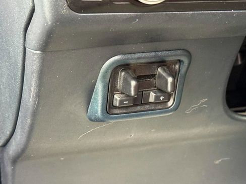 Used 2023 Ford Maverick Lariat w/ Lariat Luxury Package image 25