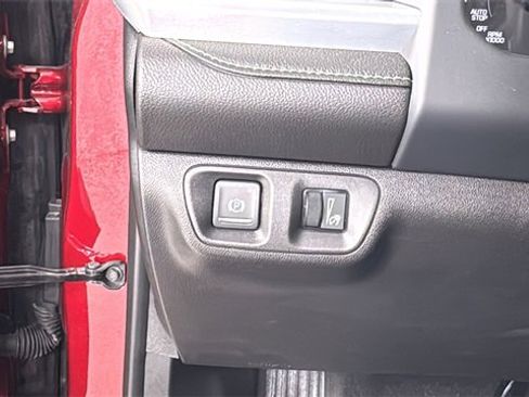 Used 2023 GMC Acadia SLE w/ Driver Convenience Package image 36