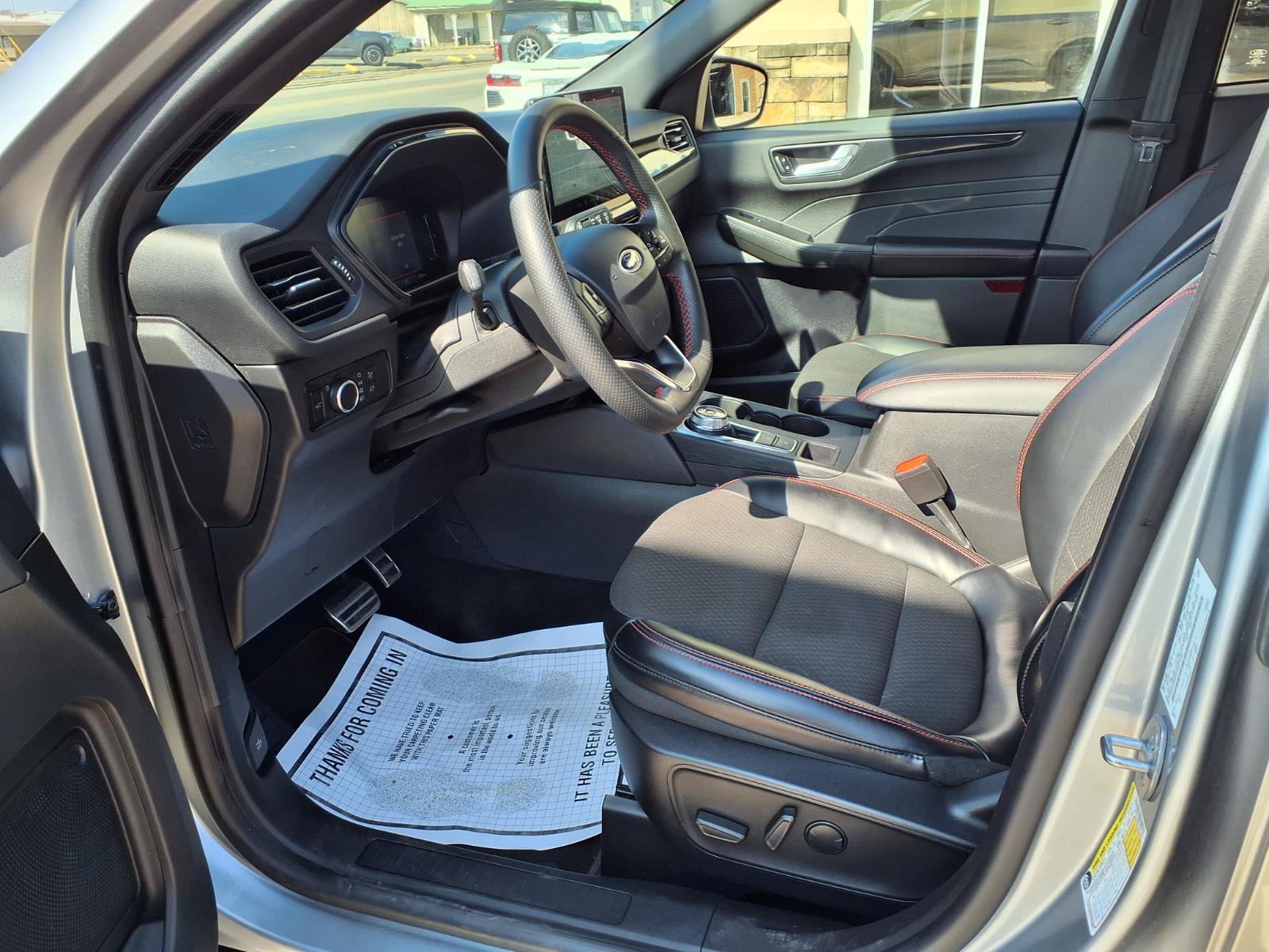Used 2023 Ford Escape ST-Line w/ Tech Pack #1 FWD image 12
