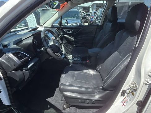 Used 2020 Subaru Forester Limited w/ Popular Package #3 AWD/4WD image 17