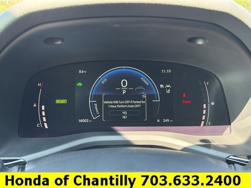 Used 2025 Toyota Camry LE w/ Convenience Package FWD image 9