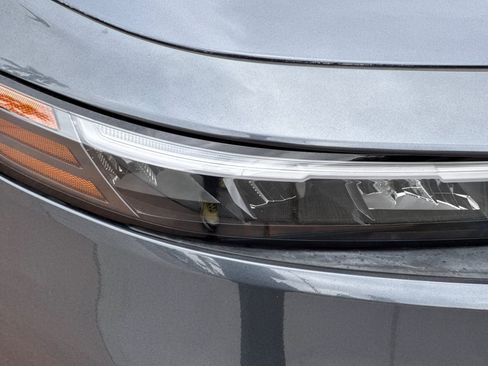Certified 2023 Honda Accord EX image 11