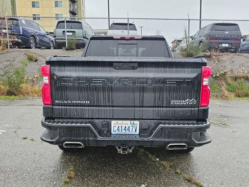 Used 2020 Chevrolet Silverado 1500 High Country w/ Technology Package image 7