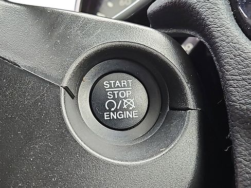 Used 2019 Jeep Compass Limited w/ Advanced Safety Group image 27