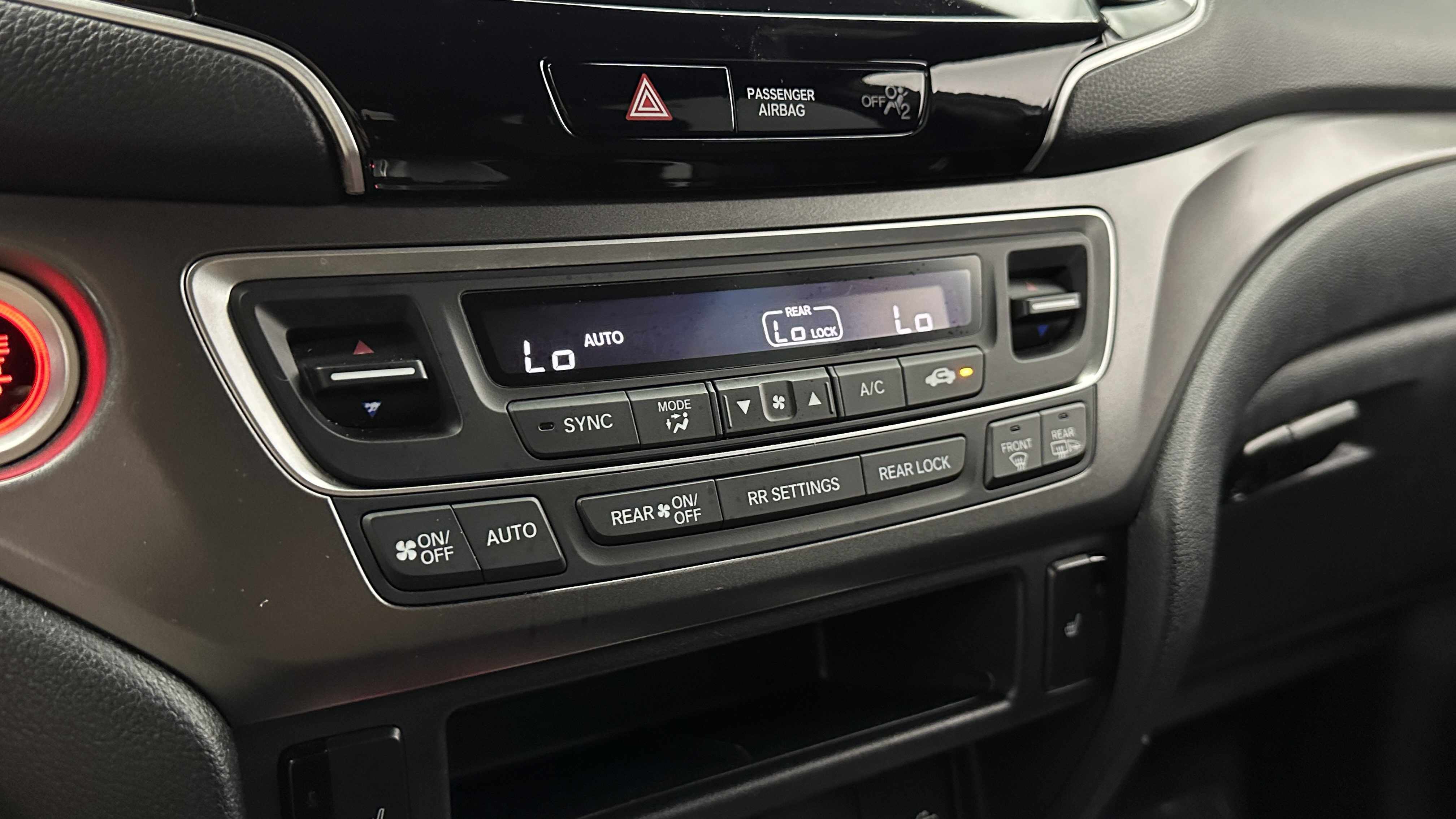 Used 2022 Honda Pilot Sport image 21