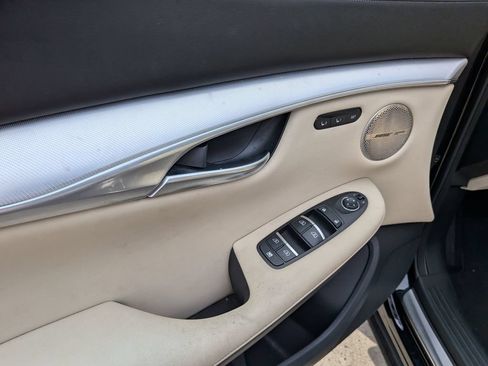 Used 2020 INFINITI QX50 Sensory w/ Climate Package FWD image 9