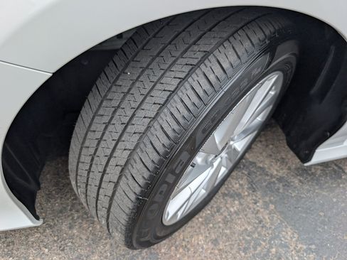 Used 2024 Toyota Camry LE FWD image 21