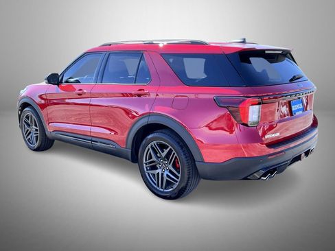 Used 2025 Ford Explorer ST w/ Sun And Sound Package AWD/4WD image 7