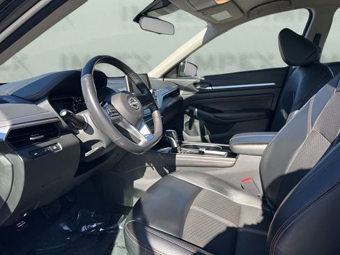 Used 2023 Nissan Altima 2.5 SR image 7