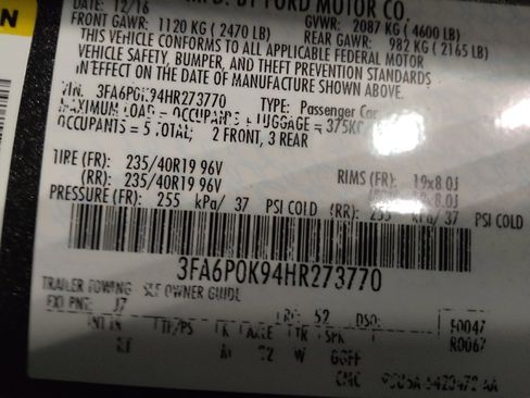 Used 2017 Ford Fusion Titanium image 33