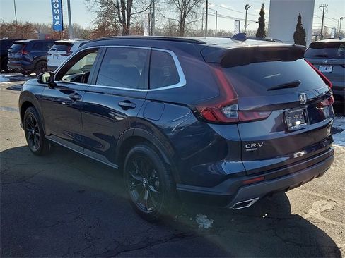 Used 2025 Honda CR-V Sport-L image 4