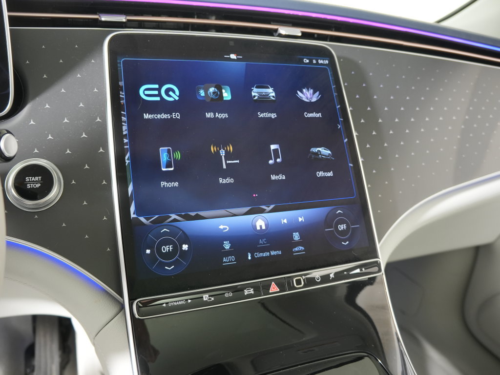 Certified 2025 Mercedes-Benz EQE 350+ 4MATIC SUV w/ Driver Assistance Package image 23