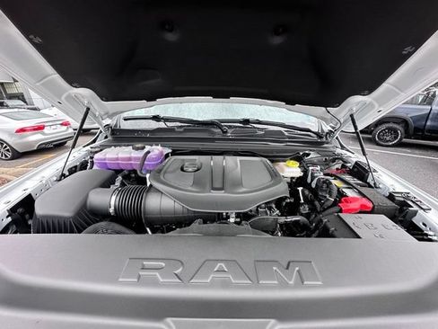 New 2026 RAM 1500 Express AWD/4WD image 14