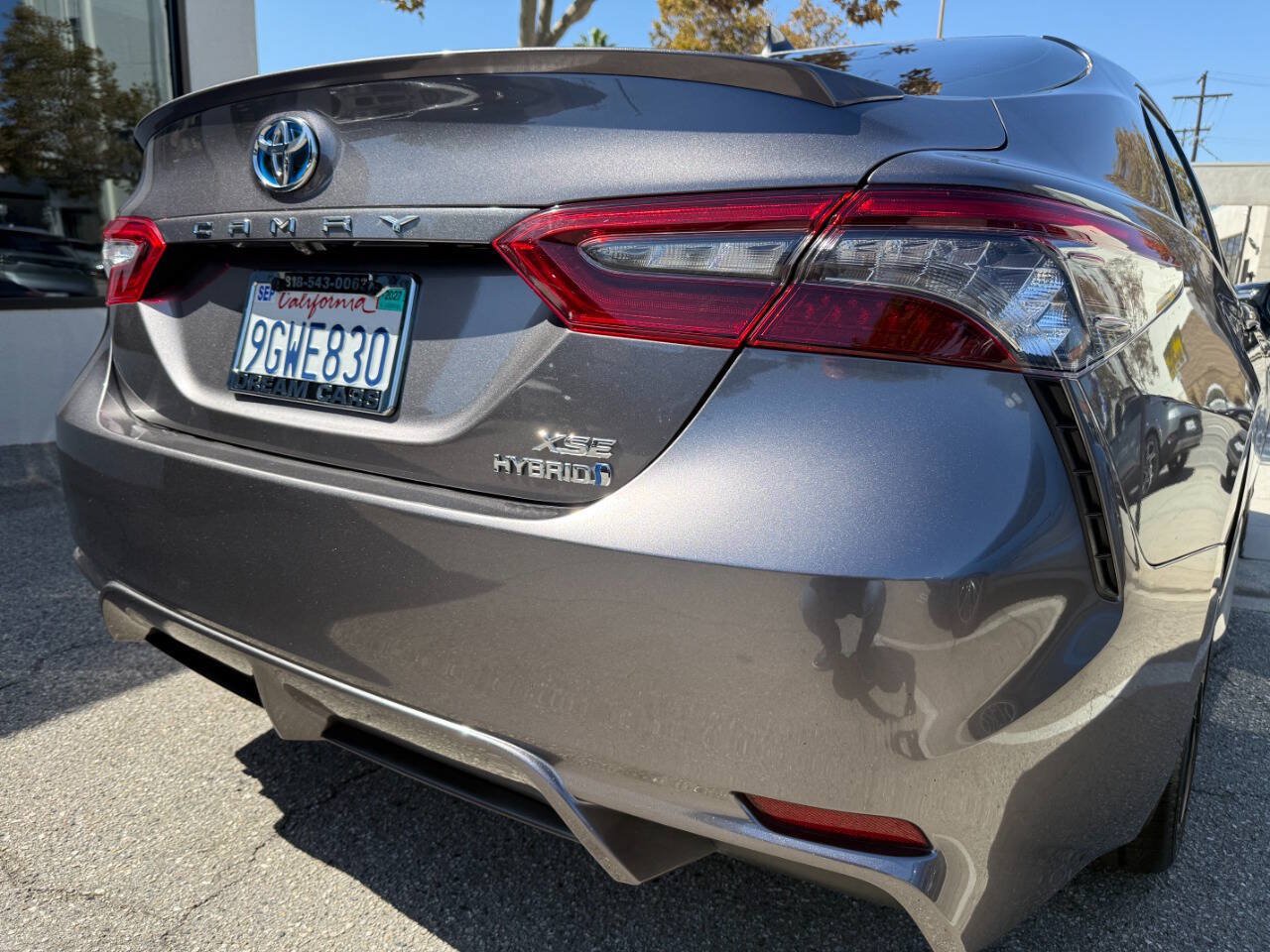 Used 2021 Toyota Camry XSE FWD image 22