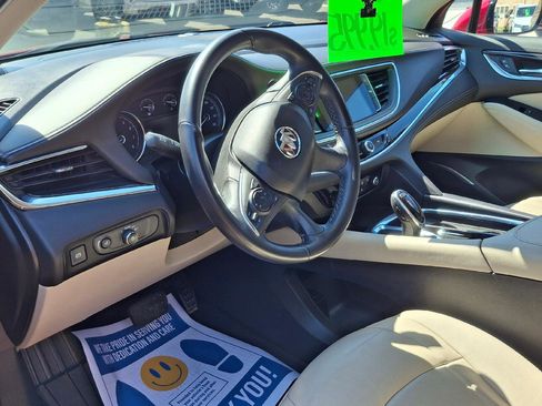 Used 2021 Buick Enclave Essence w/ Sport Touring Edition image 7