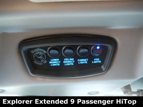 Used 2019 GMC Savana 2500 Work Van w/ Enhanced Convenience Package image 30