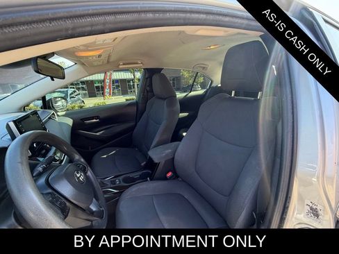 Used 2020 Toyota Corolla LE FWD image 10