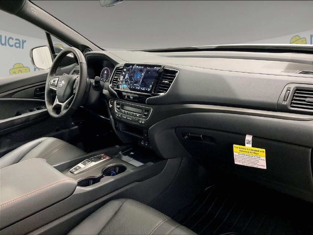 Used 2025 Honda Ridgeline TrailSport+ image 14