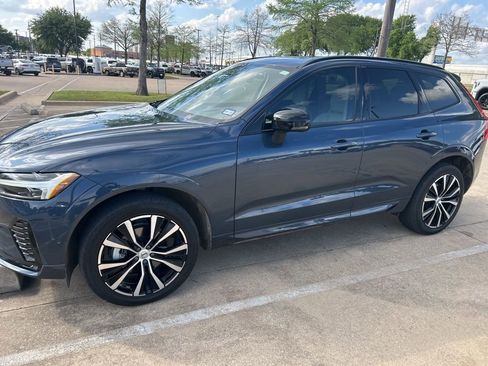Used 2024 Volvo XC60 B5 Plus image 1