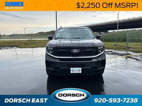 New 2027 Ford Expedition Max Platinum w/ Driver's Package AWD/4WD image 2