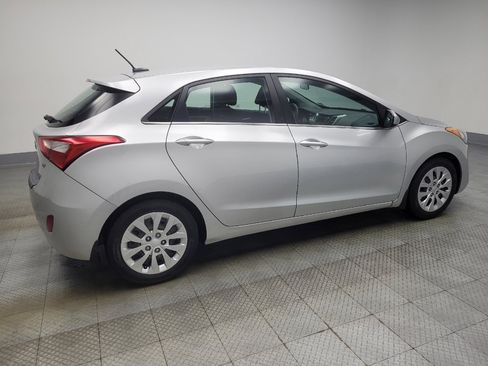 Used 2016 Hyundai Elantra GT image 10
