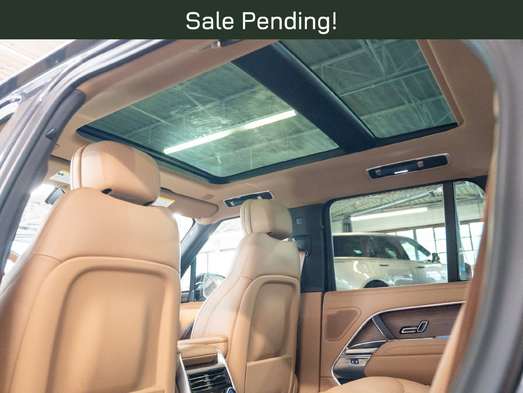 Certified 2025 Land Rover Range Rover SE AWD/4WD image 35