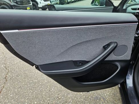 Used 2025 Tesla Model 3 Long Range RWD image 25