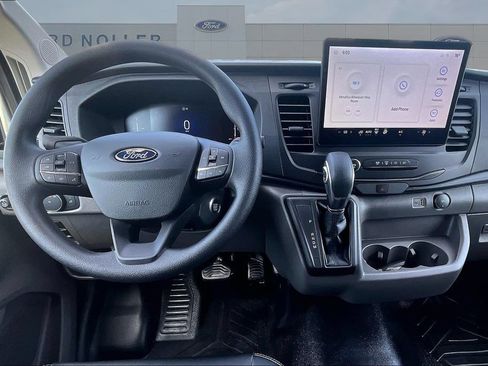 New 2026 Ford Transit 250 Low Roof RWD image 16