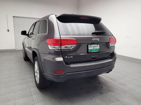 Used 2017 Jeep Grand Cherokee Limited image 6