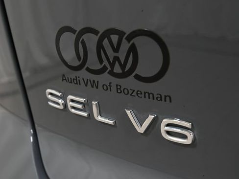 Used 2023 Volkswagen Atlas Cross Sport SEL R-Line AWD/4WD image 22