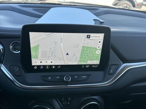 Used 2025 Chevrolet Blazer LT image 14