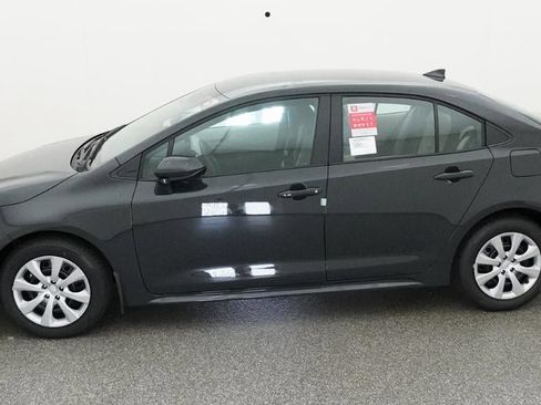 New 2026 Toyota Corolla LE FWD image 5