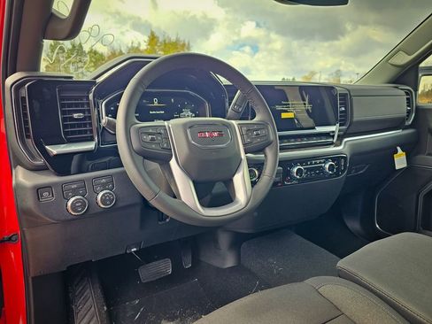 New 2026 GMC Sierra 1500 Elevation image 14