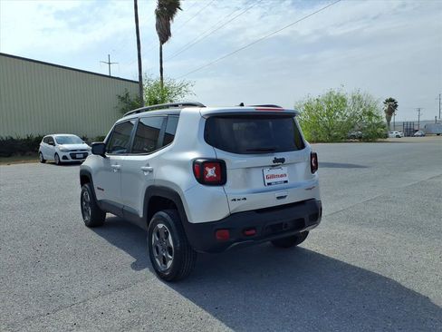 Used 2019 Jeep Renegade Trailhawk w/ Trailer Tow Group image 6