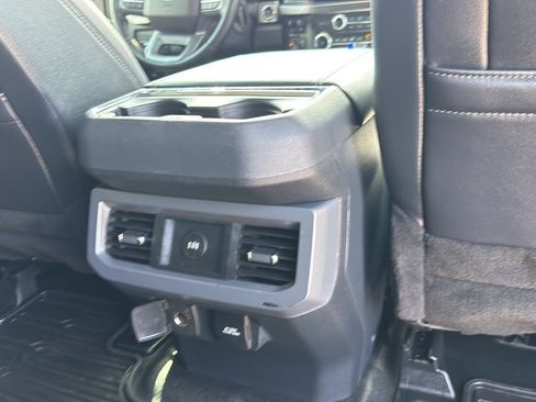Used 2024 Ford F550 4x4 Crew Cab Super Duty image 27