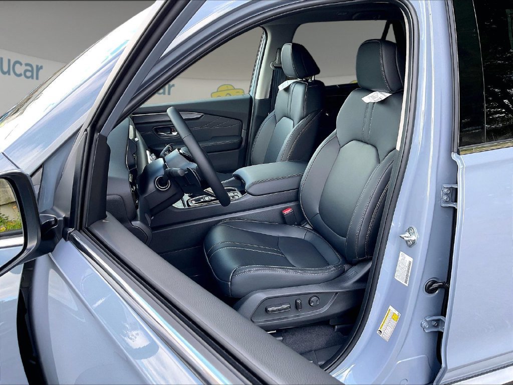 New 2026 Honda Pilot Touring image 10