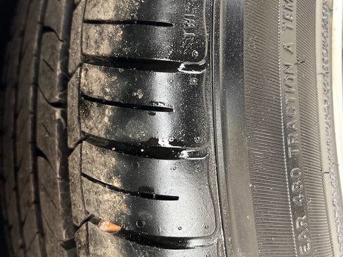 Used 2014 Hyundai Santa Fe Limited w/ Ultimate Package 07 image 42