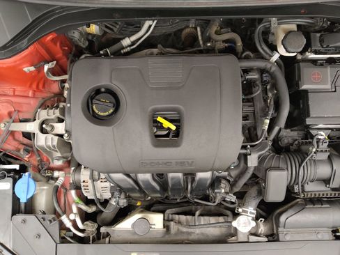 Used 2020 Hyundai Elantra SEL FWD image 30