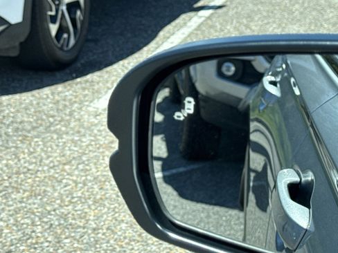 Used 2024 Honda CR-V EX image 18