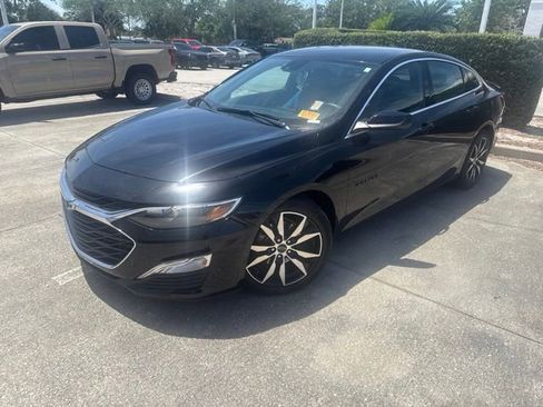 Used 2024 Chevrolet Malibu RS FWD image 3