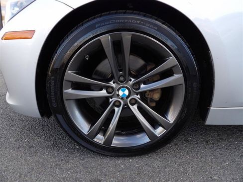Used 2012 BMW 328i w/ Sport Package image 30